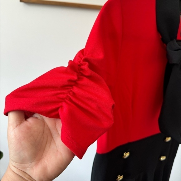 Very beautiful red and black with gold and ivory buttons elegant dress - Picture 7 of 8